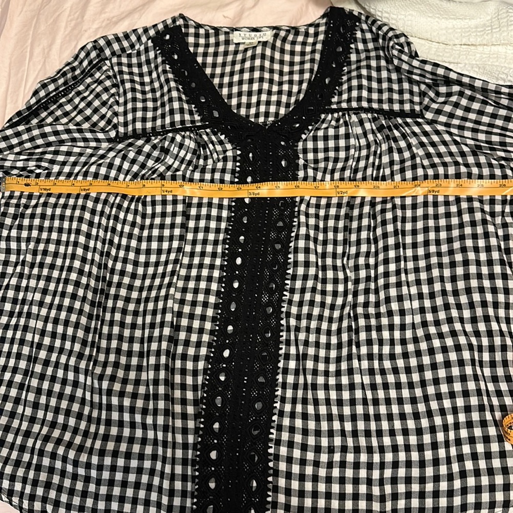 3x black white checked gingham top